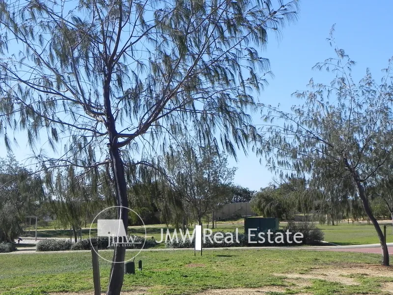 FANTASTIC HIGH CORNER LOCATION