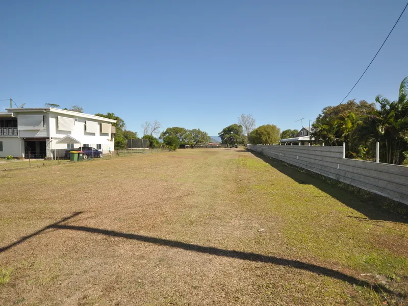 1/3 Acre of Vacant Land, Minutes from Town, Out of Know Flood