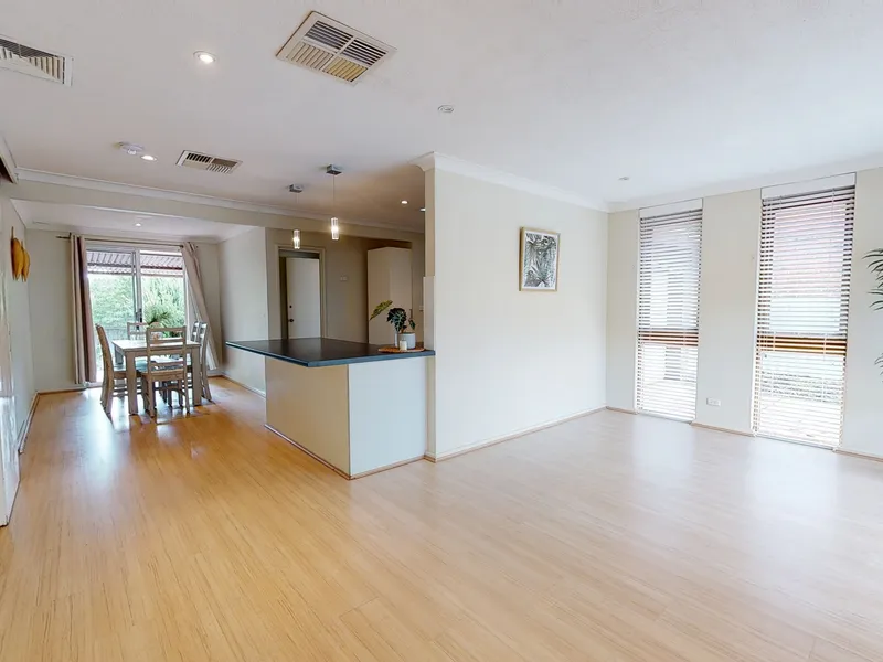 3 bedroom, 1 bathroom home, set in a quiet & tranquil street in Craigie