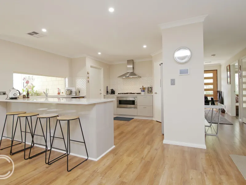 Back on Market - Feature Packed ! 