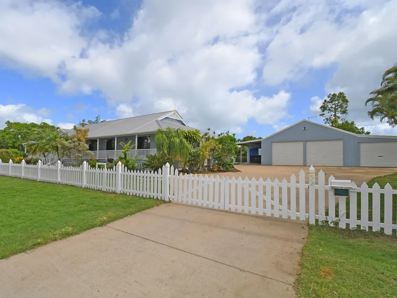 COASTAL LIVING WITH COUNTRY CHARM..