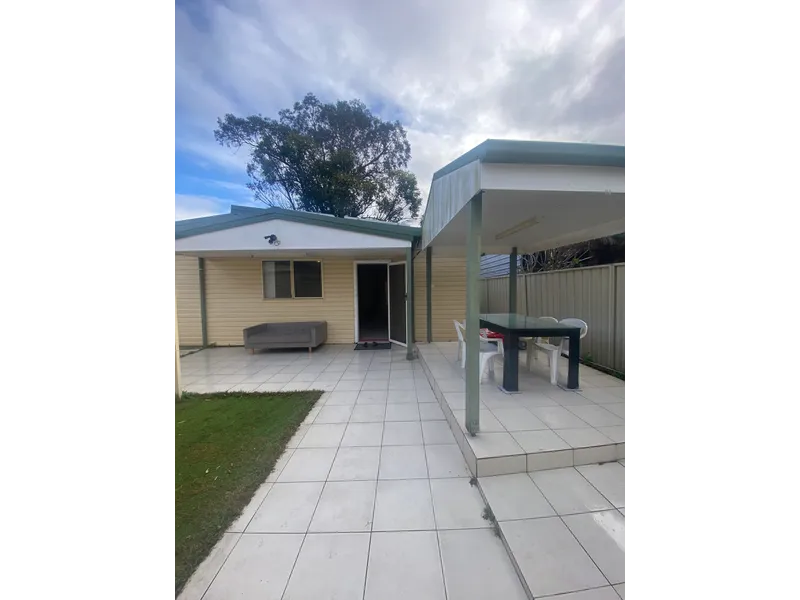 2 bedroom granny flat with a 3rd self-contained room