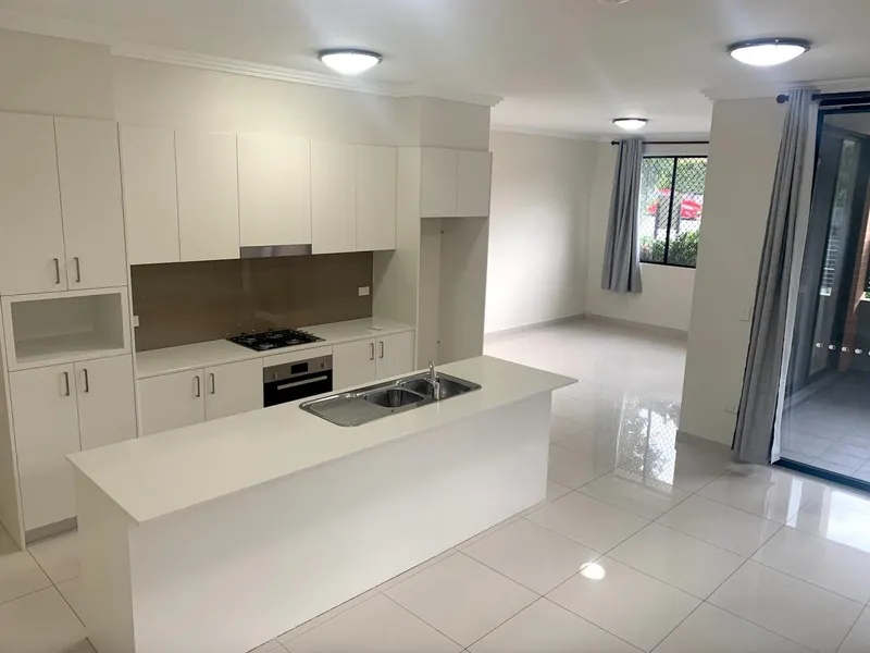 3 bedroom apartment for $550 a week!