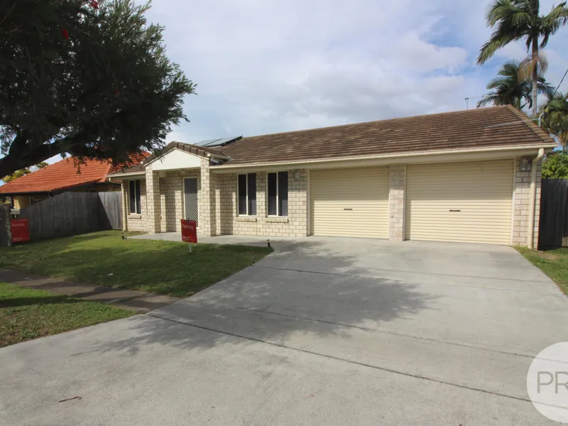 LOVELY LOW-SET FOUR BEDROOM WITH THE LOT!