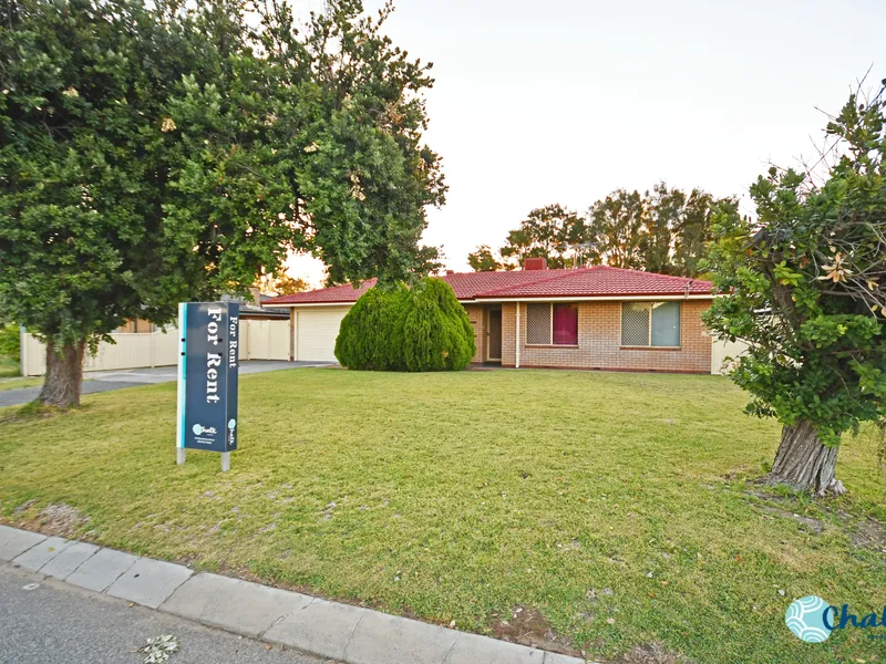 LEASE PENDING - SPACIOUS HOME CLOSE TO SHOPS, SCHOOLS & TRANSPORT