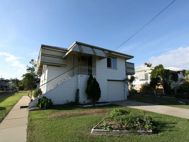 Great Family Home with Large Shed