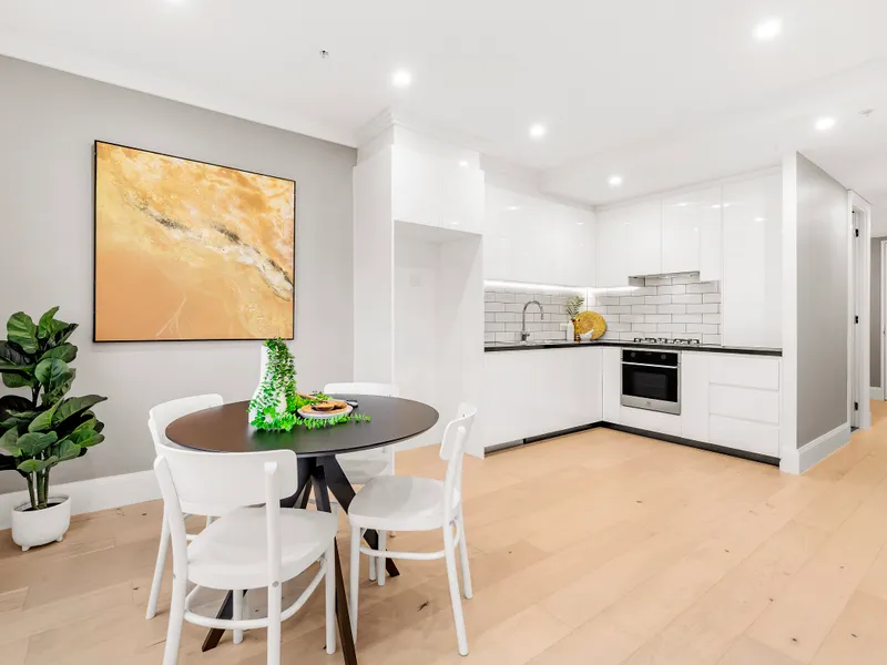 STYLISH AND SECURE LIVING IN THE HEART OF IVANHOE