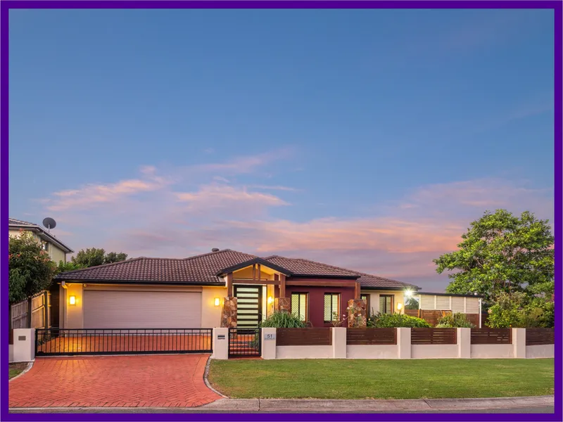 A Huge Family Home With 5 Bedrooms & 4 Living Areas On 750m2 