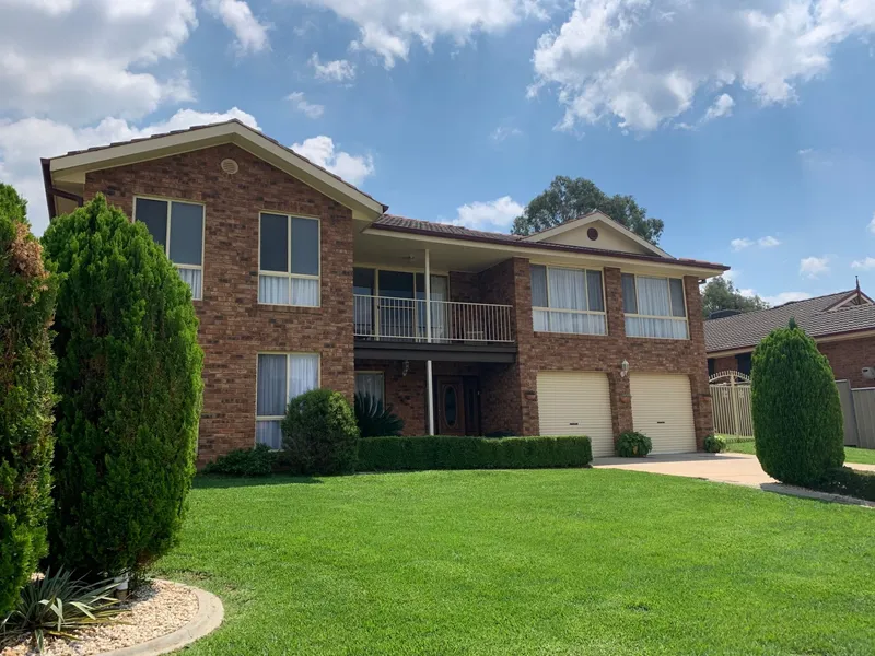 2-STOREY PROVIDES FOR LARGER FAMILY LIFESTYLE