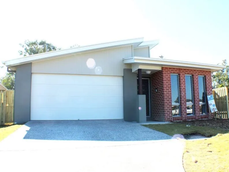 Large family home in beautiful Coomera