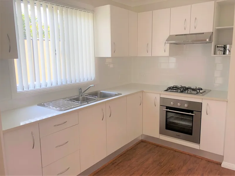 Near New 2 Bedroom Granny Flat