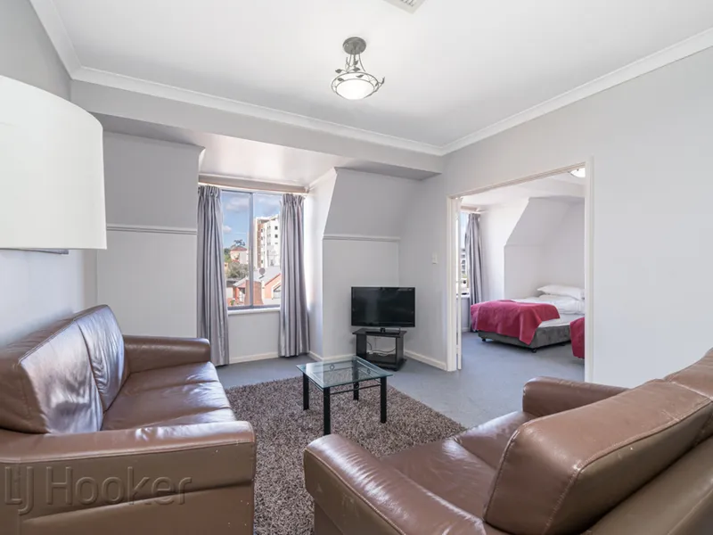 Ready, Set, Go ! Furnished with Great Location