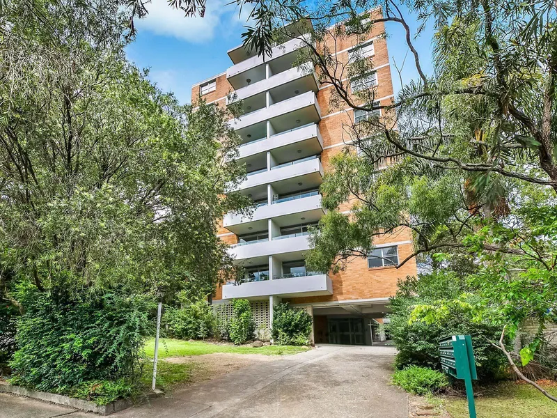 Convenient living with superb views