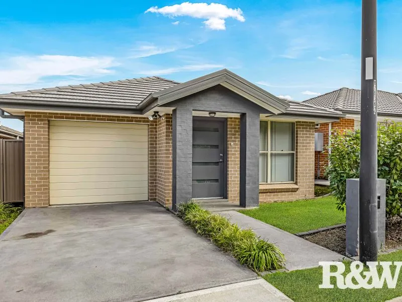 GREAT HOME, GREAT LOCATION!