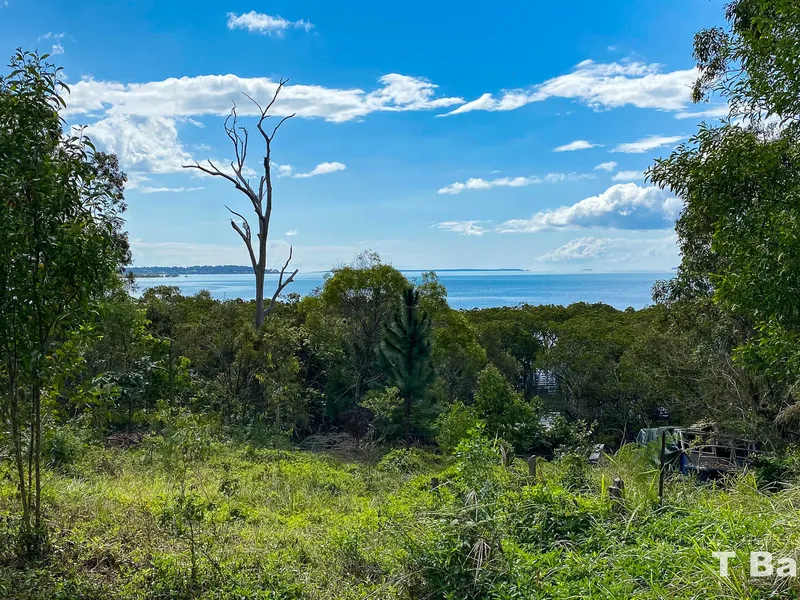 Elevated Waterfront Land on Desirable Perulpa Drive