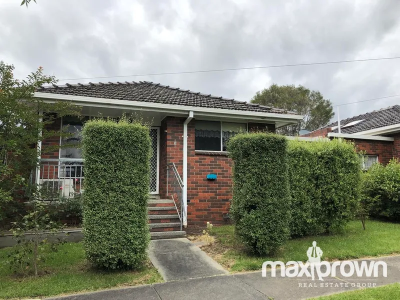 IDEAL LOCATION - TWO BEDROOM UNIT