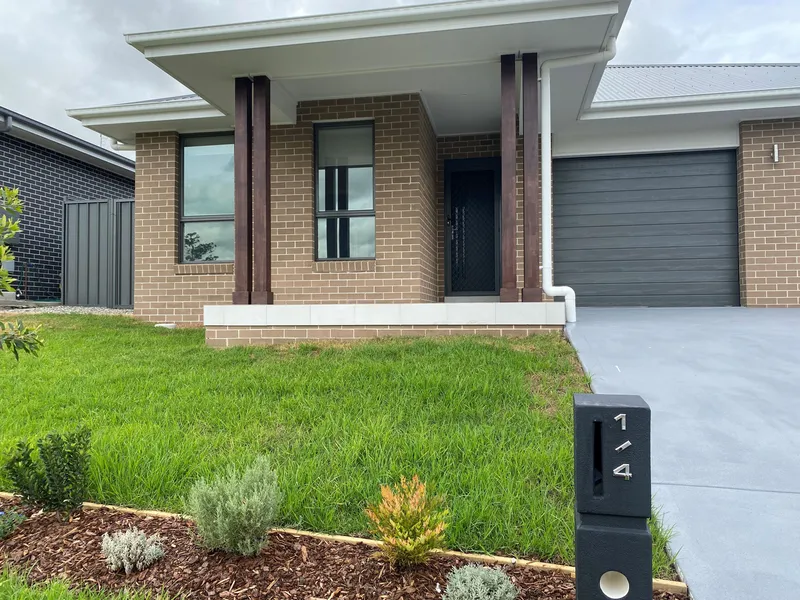 SPARKLING NEW 4 BEDROOM DUPLEX