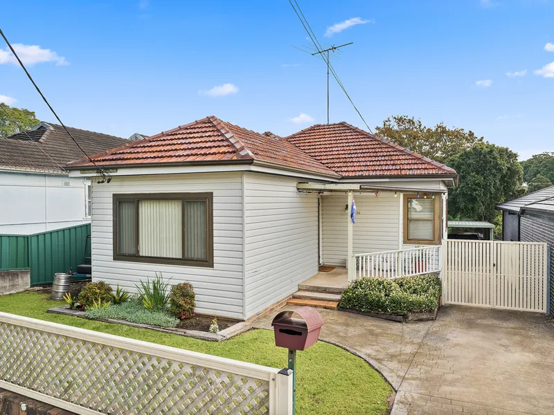 Spacious Family Home on Sunny 580sqm Block