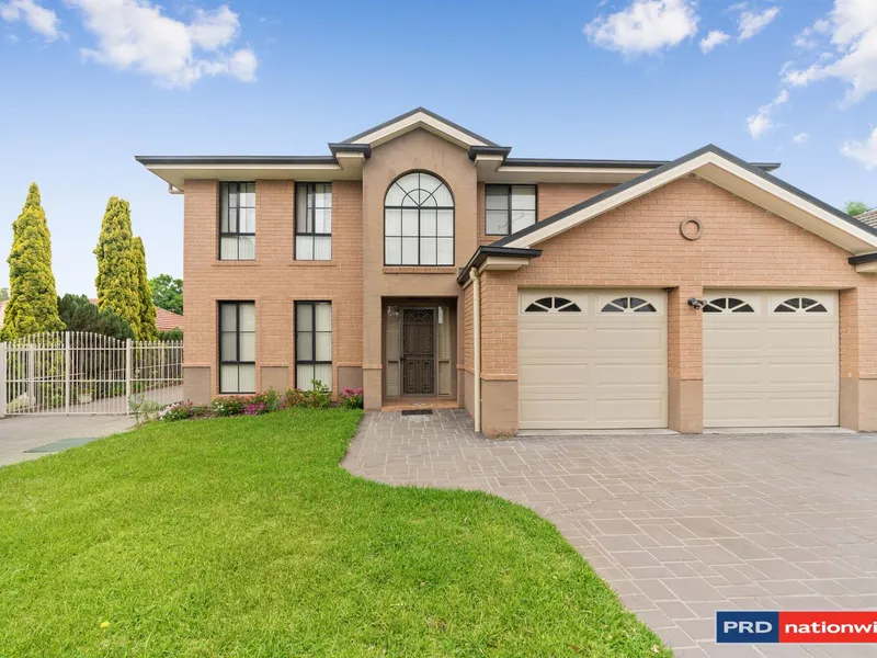 SPACIOUS, LONG TERM FAMILY HOME!