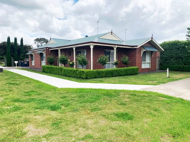 Neat & Tidy 3Br close to Town Centre