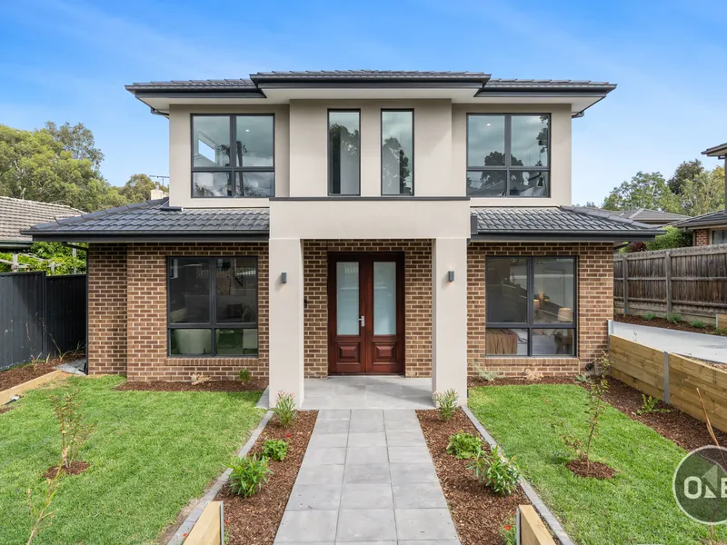 Brand New Luxury Home And Versatility Living!