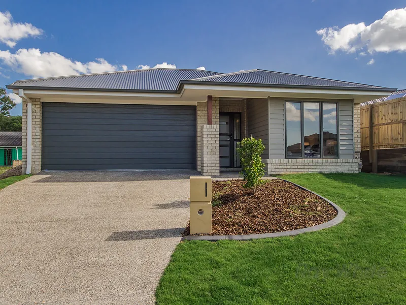Low Maintenance home in Ormeau Hills!