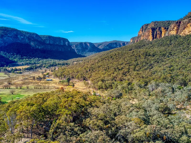 Vacant Land Surrounded by Stunning Landscape
