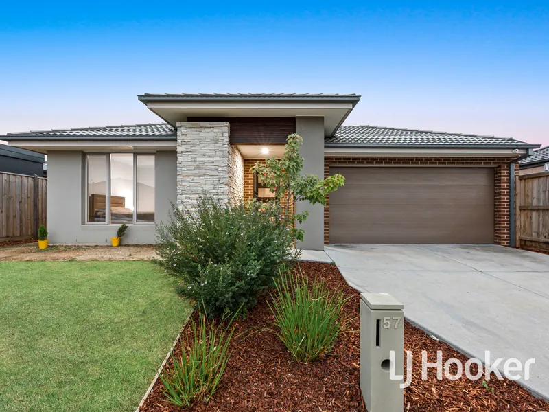Great Sized 3 Year Old Family Home!