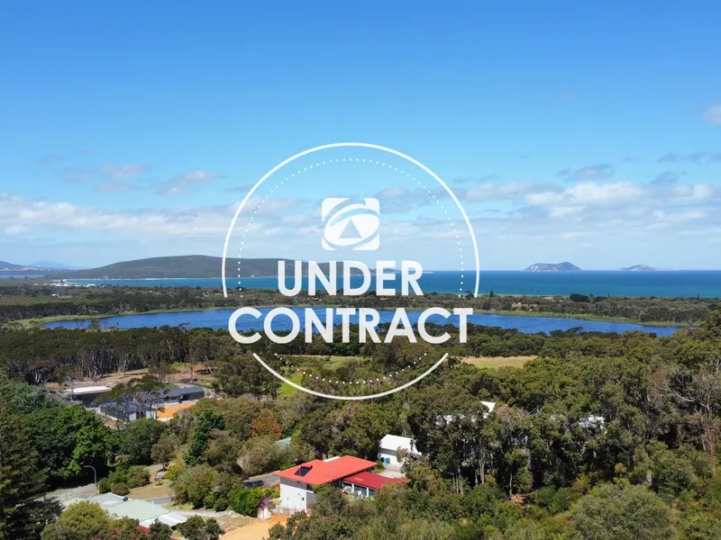 Block Out the World With This Gem