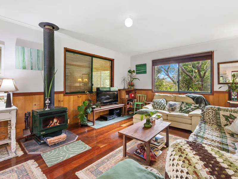 Cosy Cottage Adjacent to Golf Course