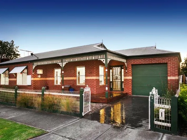 Yarraville Living at it's Finest!