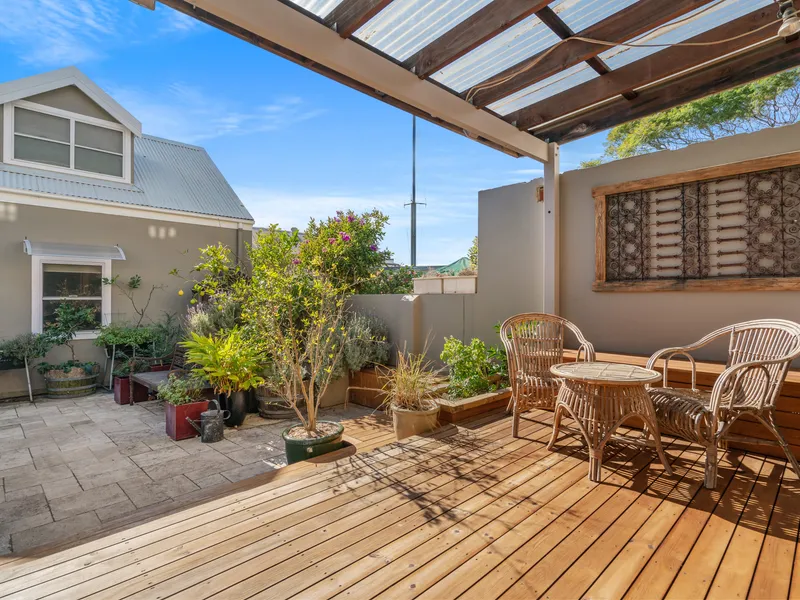 Spacious family home in the heart of Bondi Junction