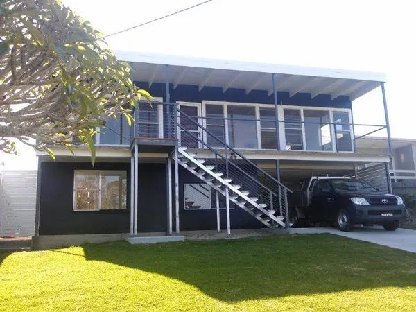 Beautiful home with Nambucca River Views