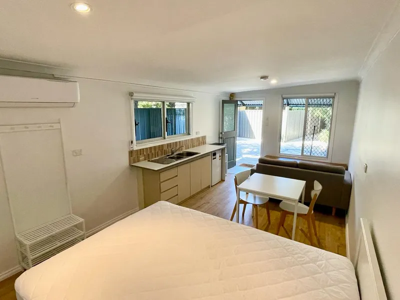 Easy Care Living, Private & Secure Semi-Furnished1 bedroom/1 Bathroom Home