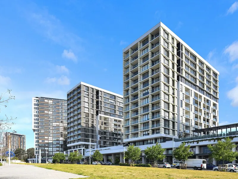 NBH 1 bedroom+1 study at Lachlan's Line