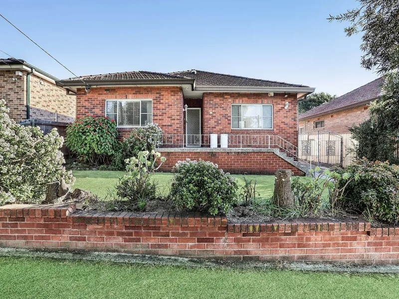 Beautiful Family Home in Perfect Location  