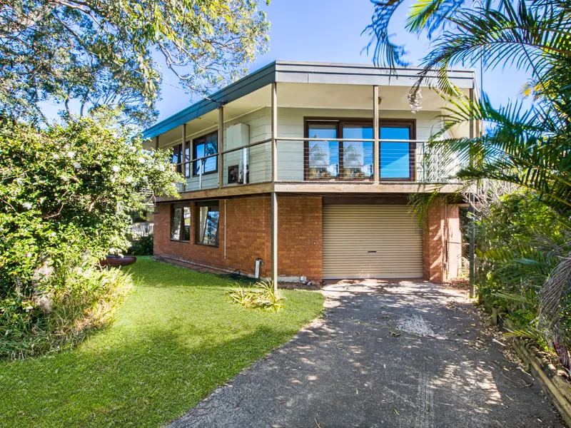 Awesome Buying Opportunity In One Of East Bateau Bay’s Favourite Streets – Loaded With Potential