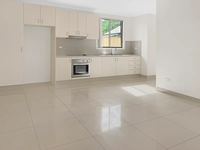 Modern, Private & Well Located!