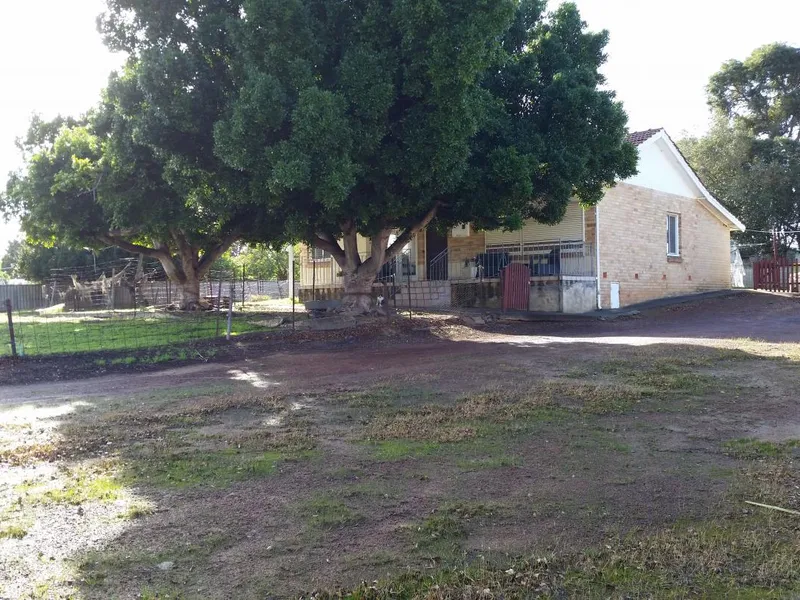 Deceased estate, we want it sold!