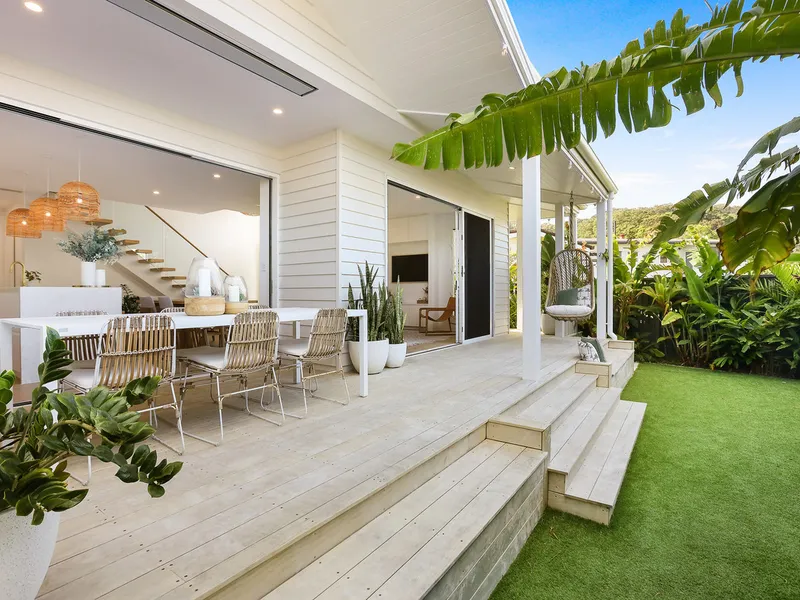MODERN COASTAL LUXURY IN KOALA PARK