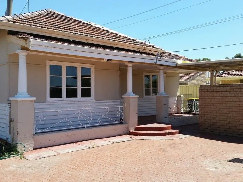 UNDER OFFER