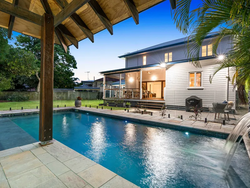 A Flawless Family Estate Near Martha Street Precinct
