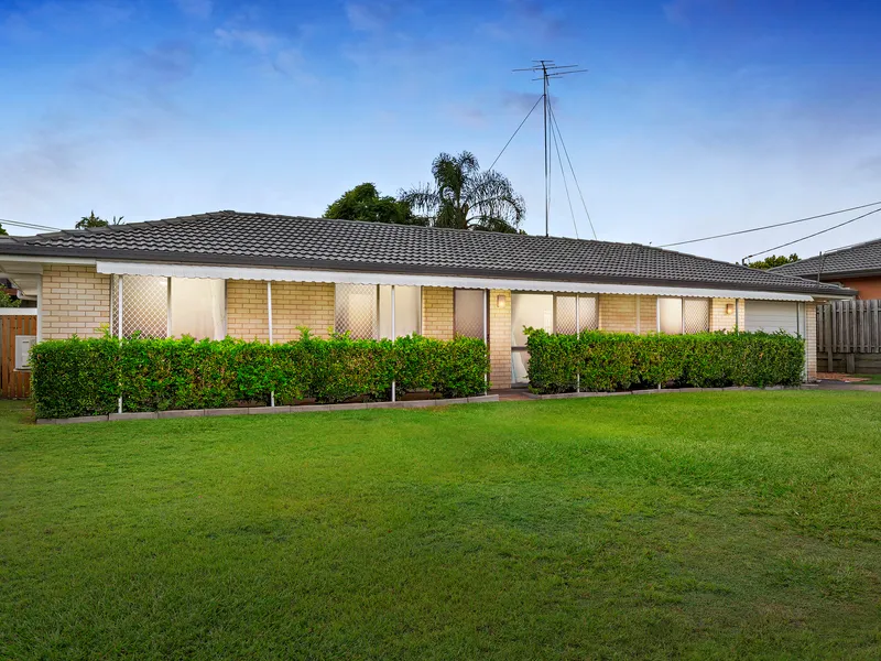 Idyllic home in a perfect spot !!