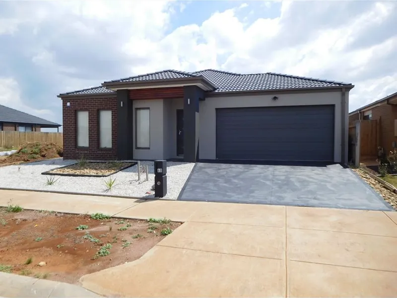 House for rent in Weir Views