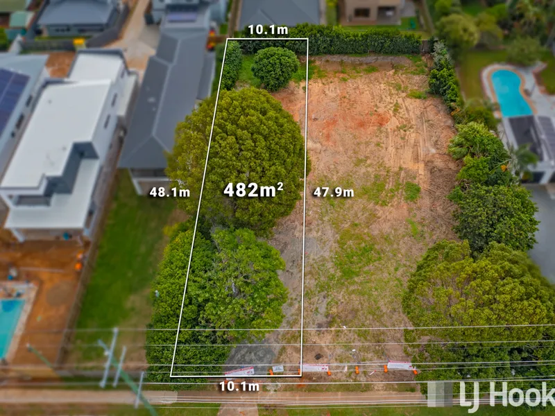 MODERN COASTAL LIVING ON 480 SQM BLOCKS WITH OCEAN AND CITY VIEWS!