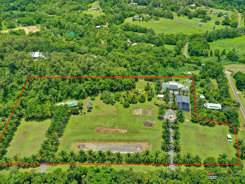 Rare Opportunity - Private 12 Acres In Sought After Valley With River Frontage