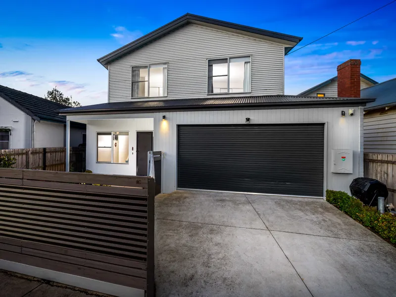9 year old home in the heart of East Geelong.