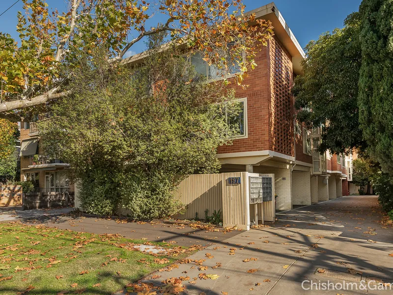 Charming One Bedroom, A Smart Start