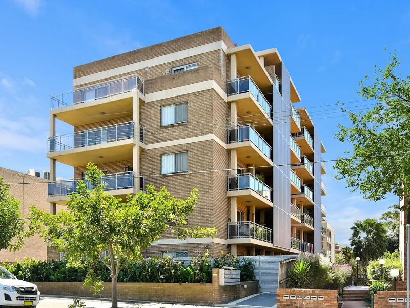 Modern Apartments Only Minutes Walk to Bankstown CBD