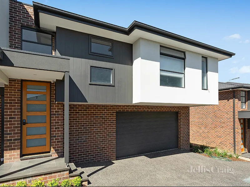 Executive-level comfort - 4 townhouses available